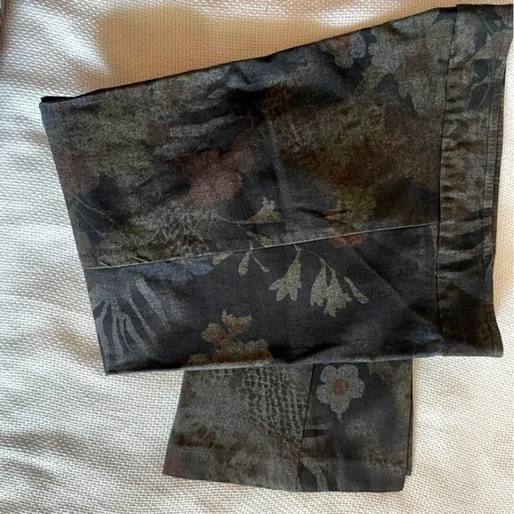 Avenue Montaigne pants - Picture 1 of 4